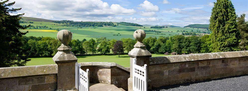 Kinnettles Castle Forfar Exterior foto